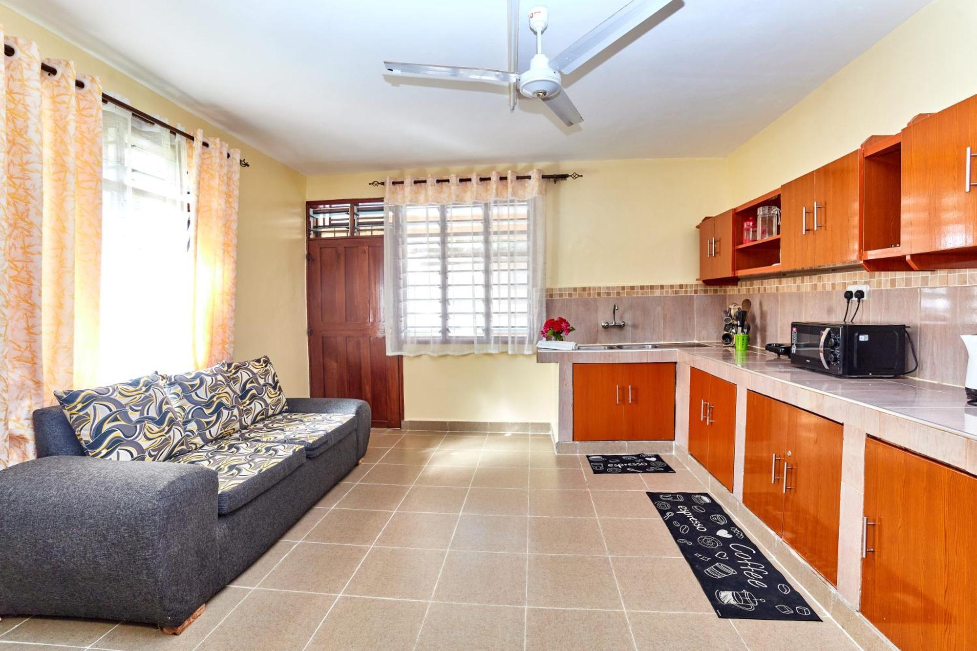 Diani Beach Gold Apartments Eksteriør billede