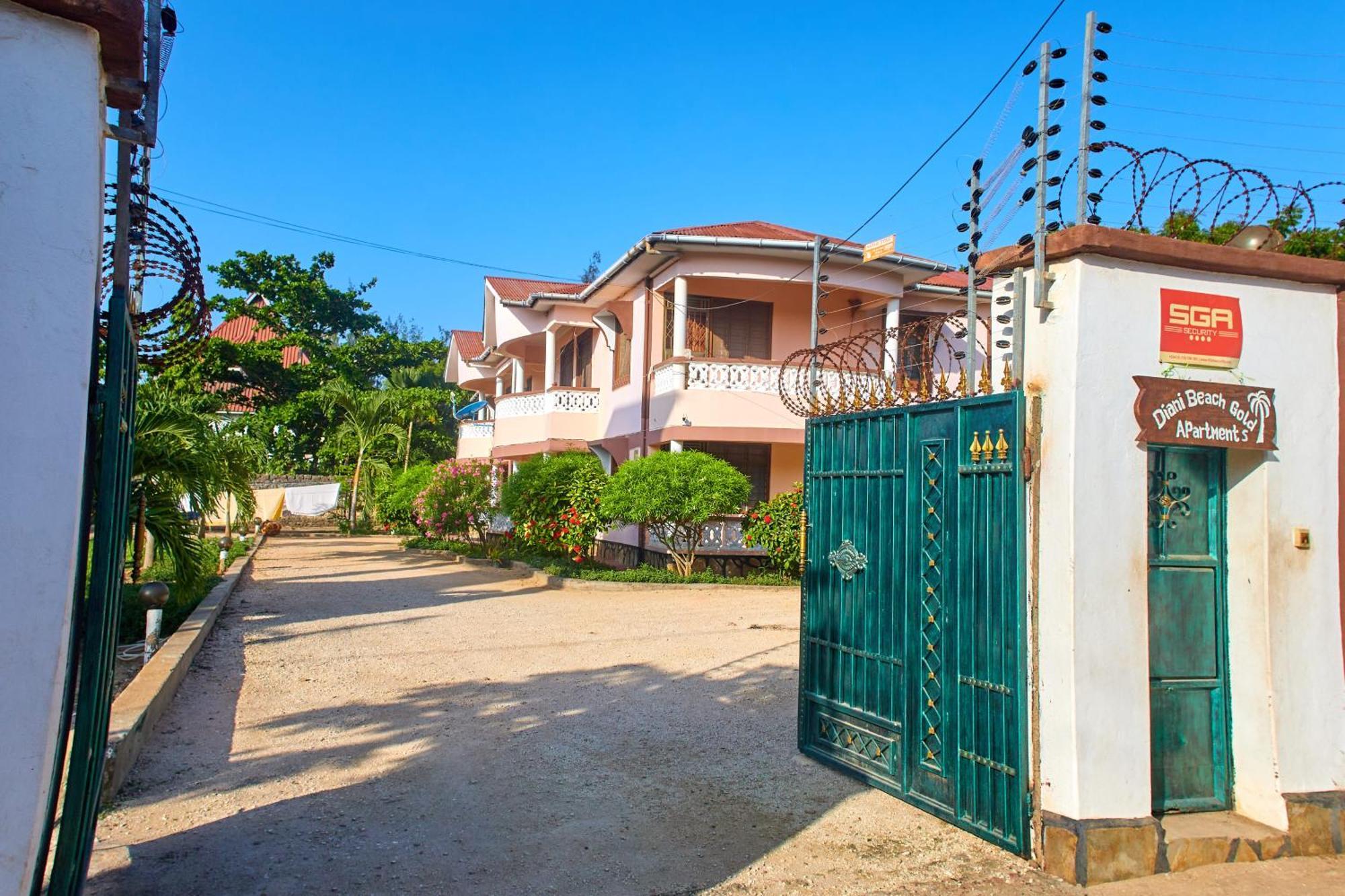 Diani Beach Gold Apartments Eksteriør billede